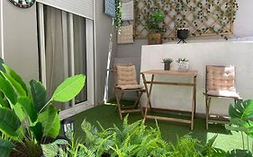 Palmera Freeparking Studio